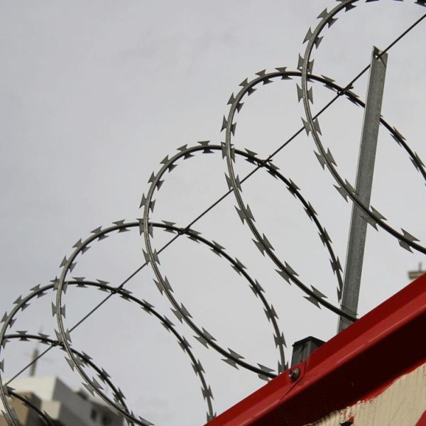 razor barbed wire